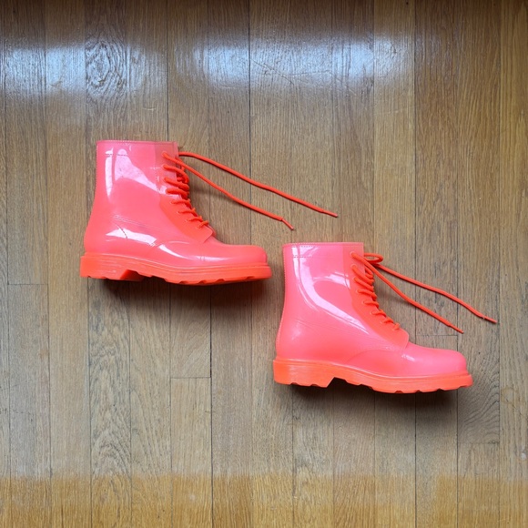 Qupid Neon Pink Doc Martin Style RainBoots Size 7 - Picture 1 of 9